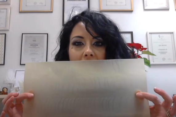 Naturopatska krepitev prsi in med terapija